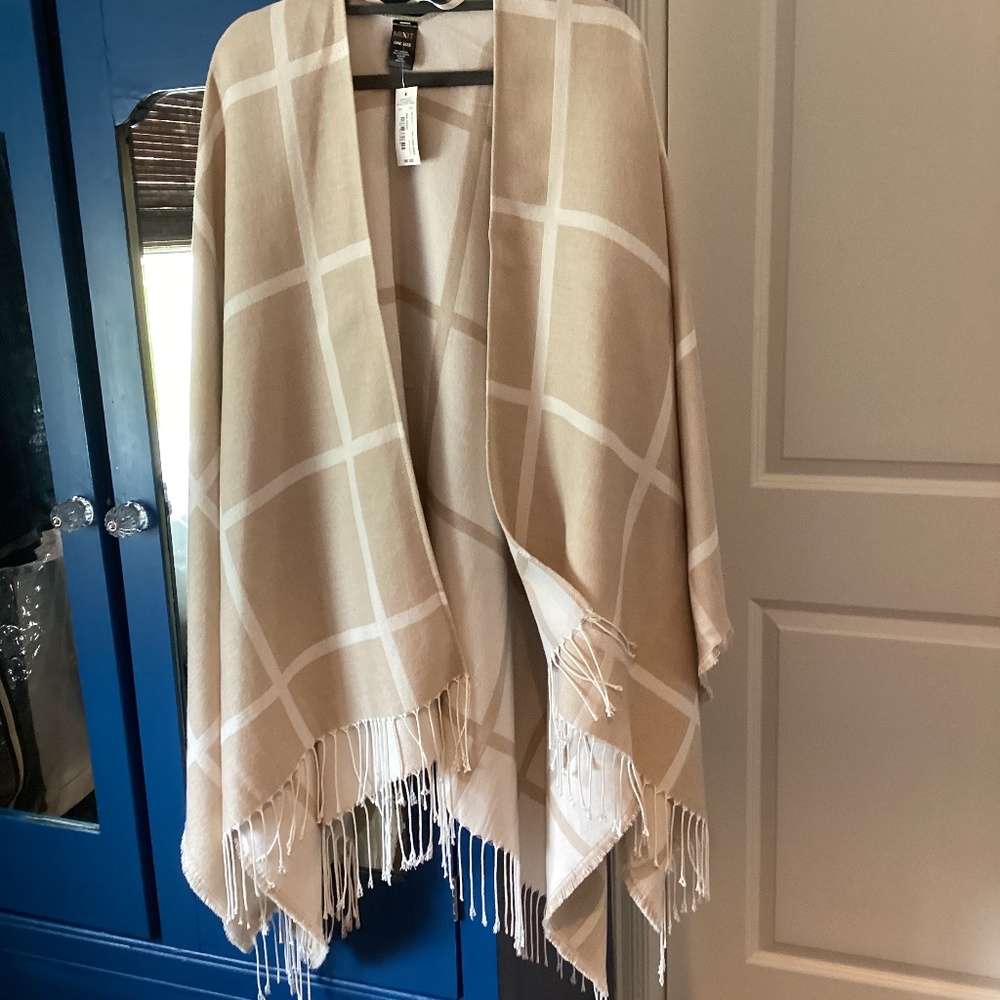 Cape, shawl